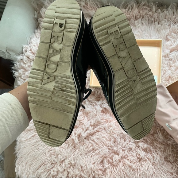 💯 PRADA Black Patent Leather Loafers Size 38 - Picture 12 of 14